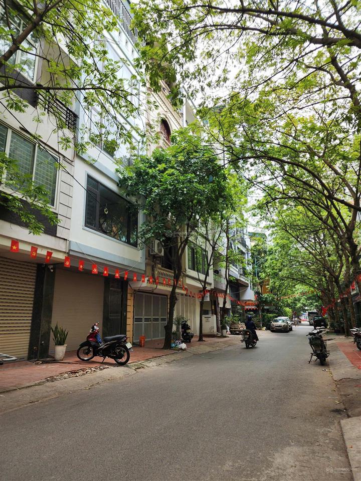 Bán nhà phân lô kđt xa la, hà đông, 62m2 x 4 tầng, giá 14.8 tỷ, đường rộng ô tô tránh nhau