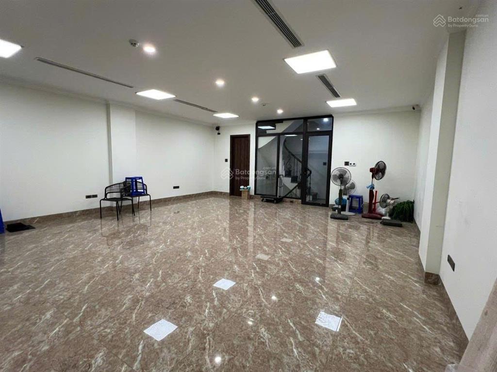 Bán nhà mặt phố vạn phúc, hà đông, 83m2 x 5 tầng, mặt tiền 7.5m, 23 tỷ