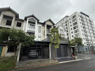 Bán nhà 3 tầng dự án yên hoà gần cây xăng đôi, sổ đỏ trao tay