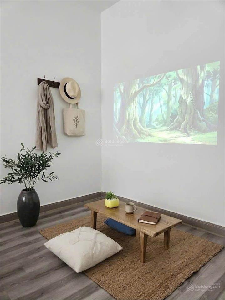 Nhà q1 full nội thất 10pn/11wc, thang máy