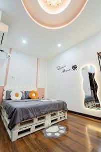 Nhà q1 full nội thất 10pn/11wc, thang máy