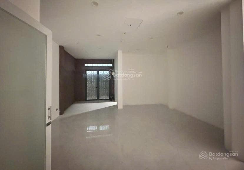 Nhà mặt tiền đường ng văn trỗi chiều ngang 8m / 5 tầng