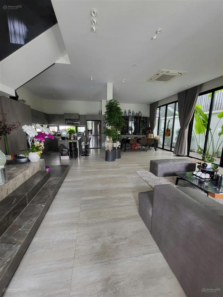 Biệt thự (người nước ngoài đứng tên) gần phạm văn đồng, tp thủ đức dt 250m2, giá 27 tỷ