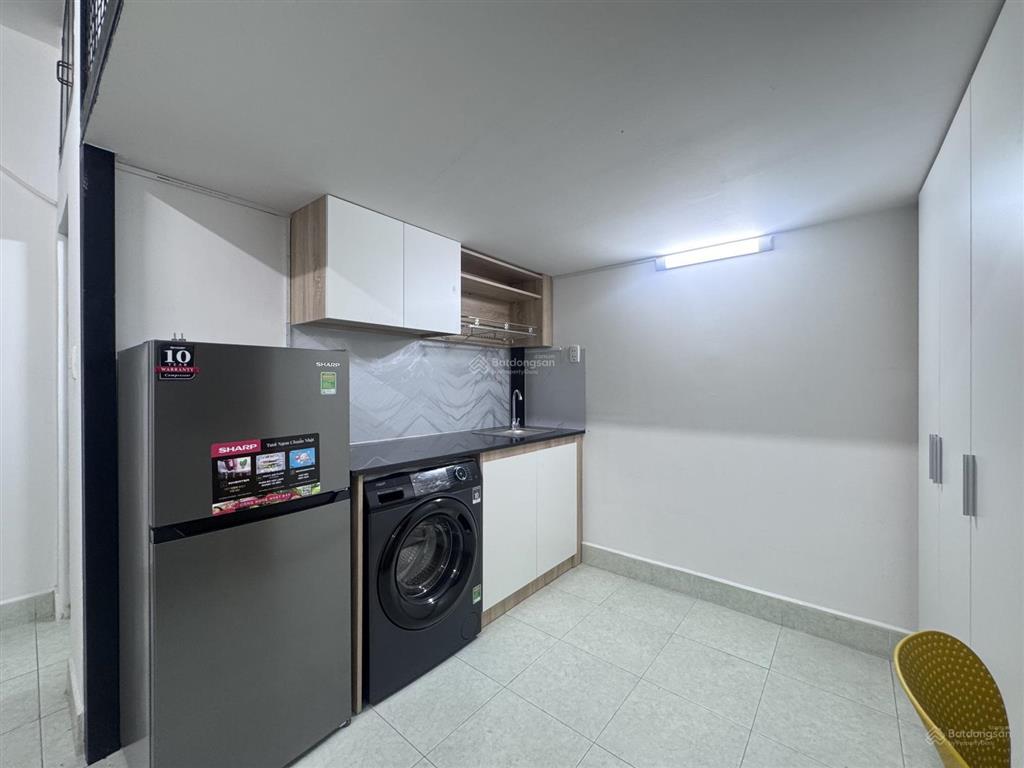 Duplex máy giặt riêng  full nội thất giá chỉ 5tr2 ngay mặt tiền đường cộng hoà new 100%