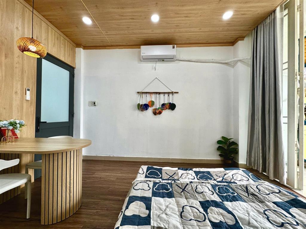 Phòng đẹp ban công thoáng full nội thất giá hạt dẻ tại đỗ tấn phong, phú nhuận