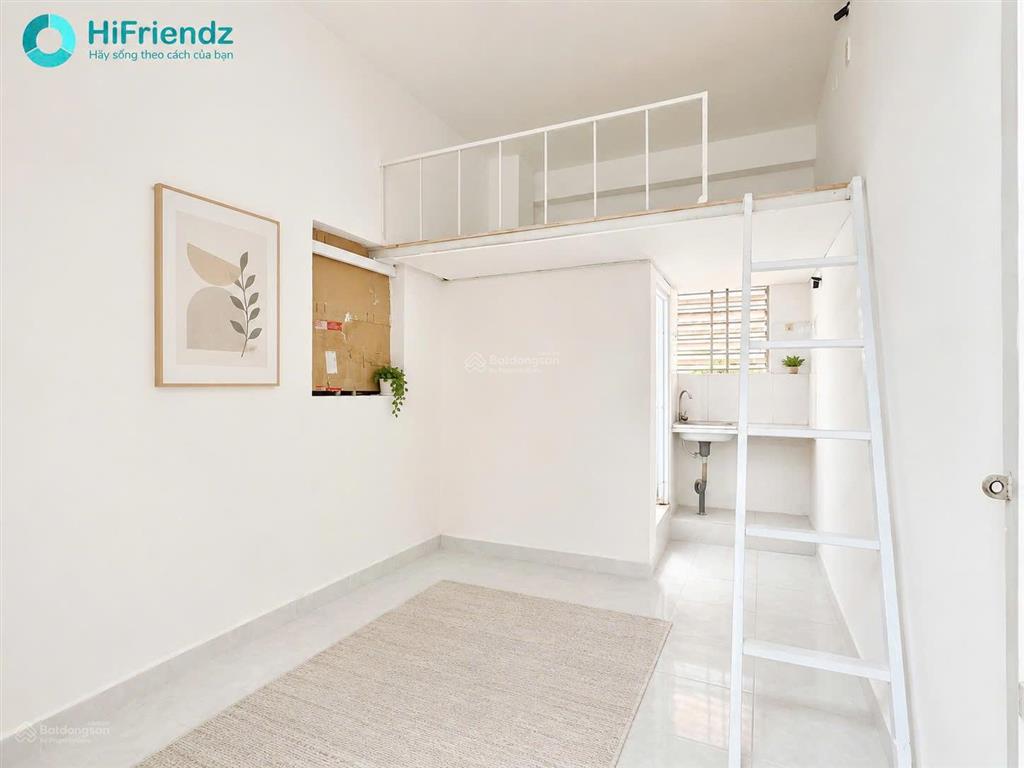Phòng trọ giá rẻ ngay lạc long quân giáp quận 11 / đại học văn hiến / đầm sen