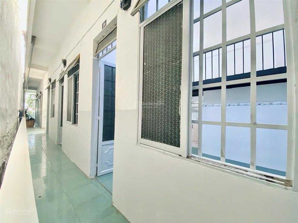 Cho thuê phòng trọ ở nhất chi mai, tân bình, 3,5 triệu, 20m2 một trong số ít