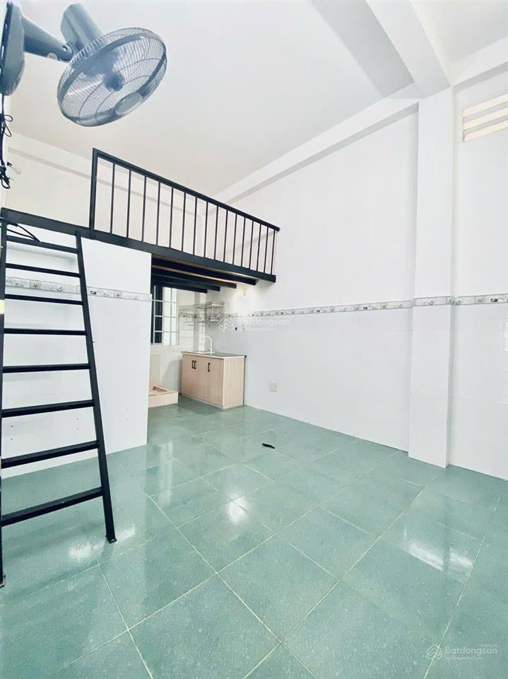 Cho thuê phòng trọ ở nhất chi mai, tân bình, 3,5 triệu, 20m2 một trong số ít