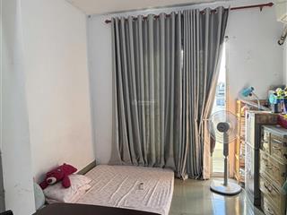 Cho thuê phòng trọ cơ bản 15m2, giá 3,5 triệu tại nguyễn hồng đào có ban công