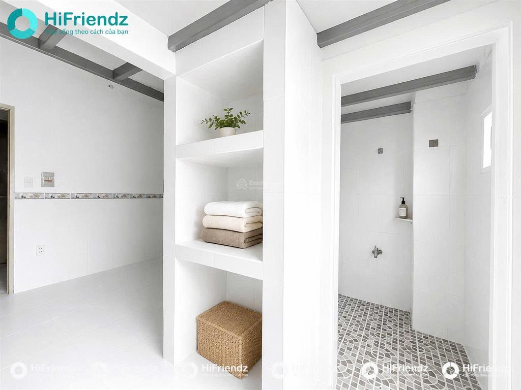 Duplex đi bộ sang đại học văn hiến ngay 615 âu cơ  cửa sổ trời  giá rẻ