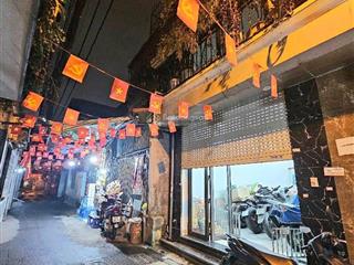 Bán nhà tân mai, 45m2 5 tầng đủ công năng, ngõ ô tô thông kinh doanh, dân trí cao tiện ích đầy đủ