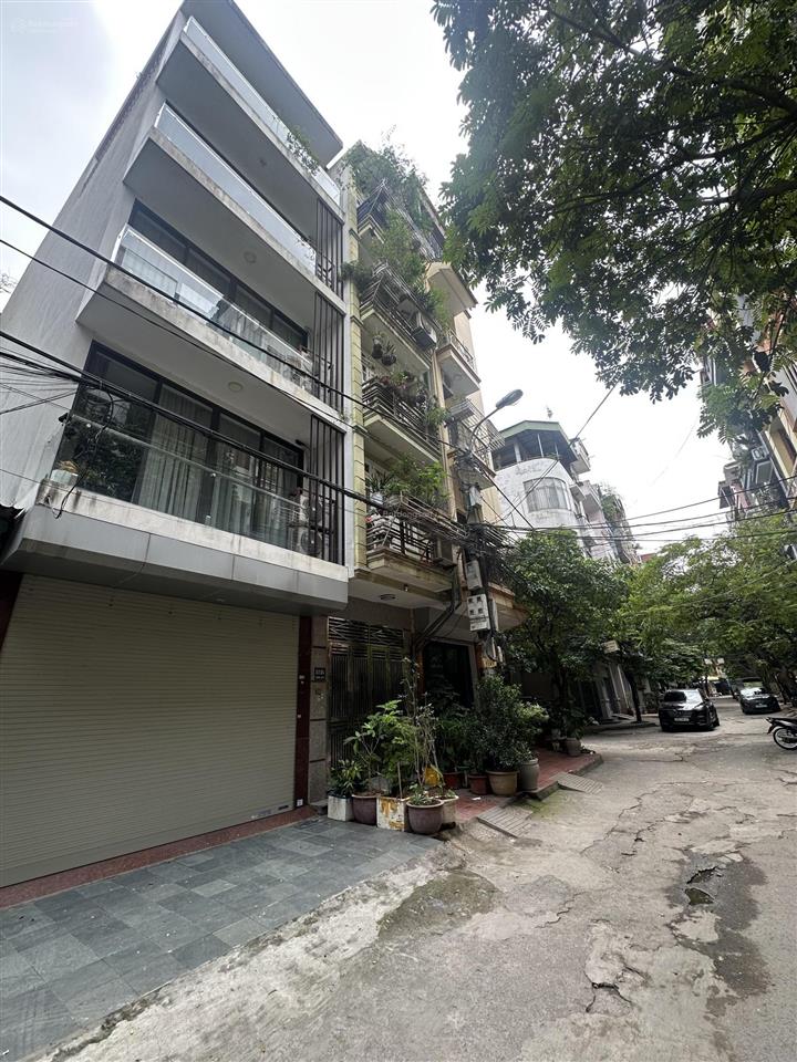 Bán nhà phố mai động, 40m2 x 5t t.máy, ngang 6m, vỉa hè 2 ô tô tránh, 20m ra phố tam trinh, kd 24/7