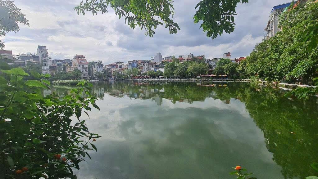 View ven hồ điều hoà đội cấnba đình