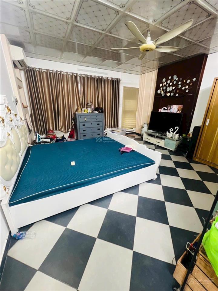 View ven hồ điều hoà đội cấnba đình