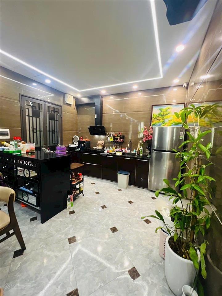 View ven hồ điều hoà đội cấnba đình