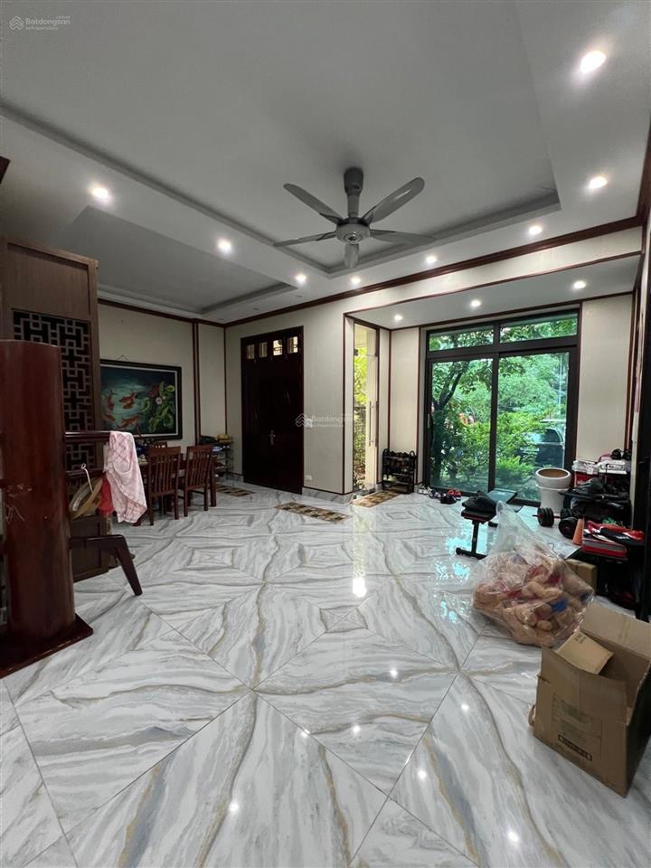 Biệt thự liền kề ô tô tránh đội nhân  ba đình