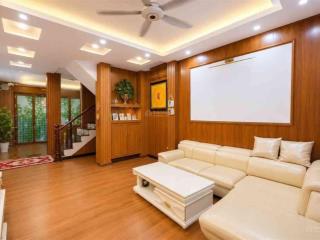 Nhà đẹp kim mã  cây xanh chiull  ba đình