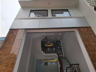 **bán nhà 5 tầng 2 mặt thoáng ngũ hiệp, thanh trì chỉ 7..tỷ**