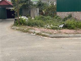 Bán đất đấu giá ngay tứ hiệp lô góc, 66.5m, vỉa hè 3m, đường ô tô tránh