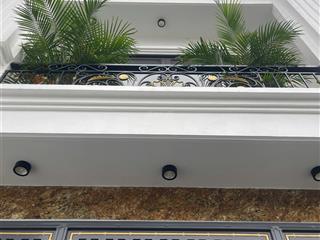 Bán nhà mới ngọc hồi thanh trì, 55m2, 4 tầng, ô tô tránh, full nội thất, vào ở ngay