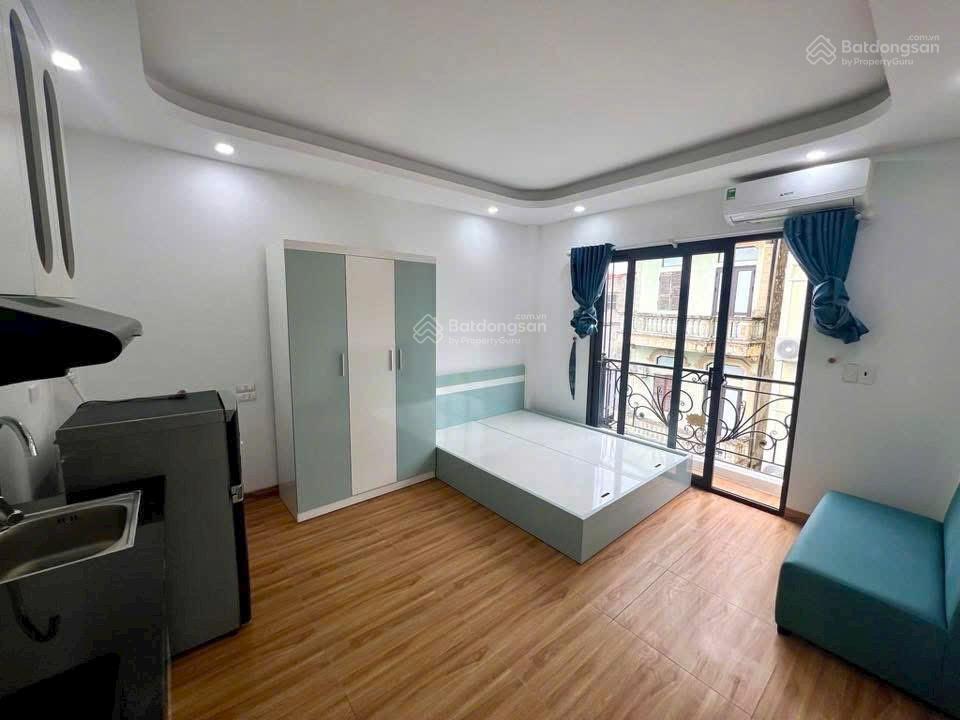 Bán ccmn 74m x 5 tầng quỳnh đô 9 phòng full nội thất, thang máy, dòng tiền 30tr/tháng, giá nhỉnh