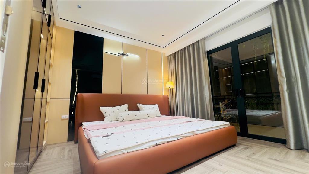 Nhà đẹp 80m2, 5 tầng, thang máy, ô tô thông thanh trì, mặt tiền 4.4m, chỉ 13 tỷ