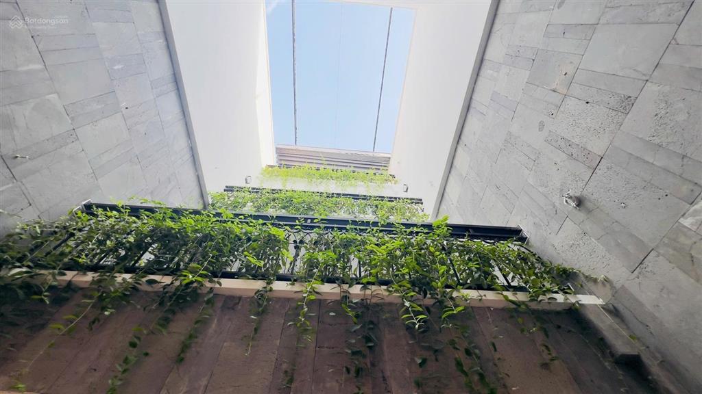 Nhà đẹp 80m2, 5 tầng, thang máy, ô tô thông thanh trì, mặt tiền 4.4m, chỉ 13 tỷ