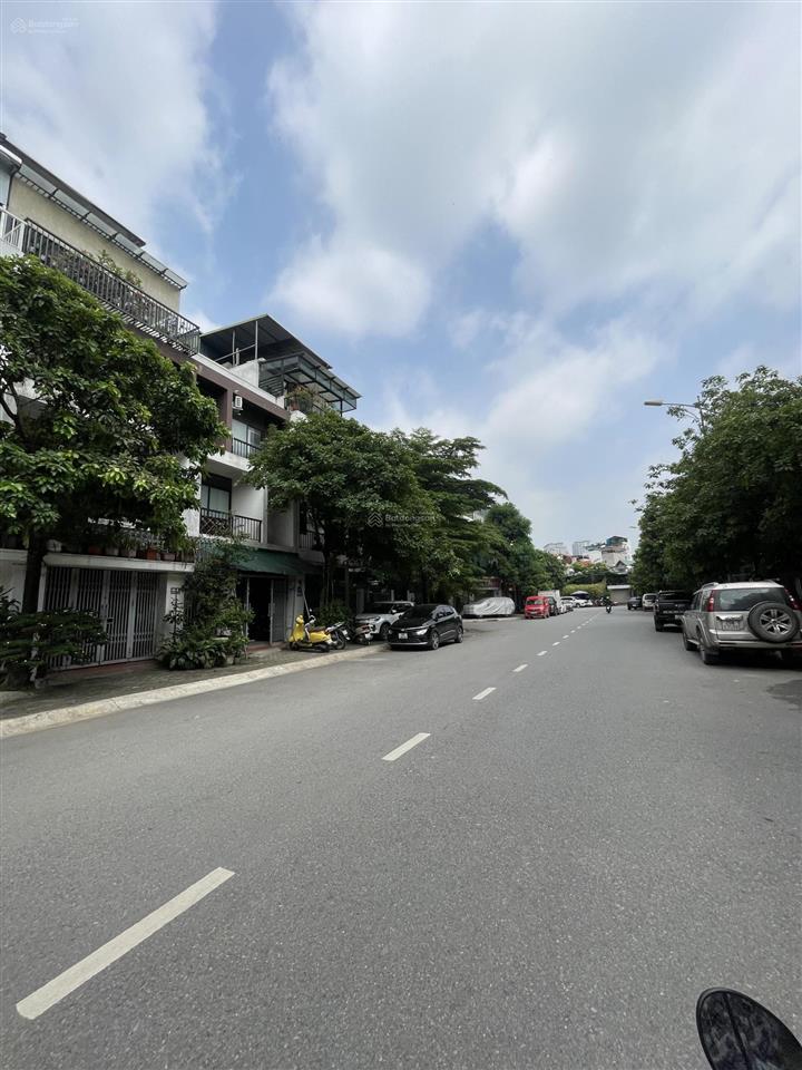 Bán nhà 4t*125m mặt phố đường quang lai  tứ hiệp vỉa hè kinh doanh đỉnh 35 tỷ
