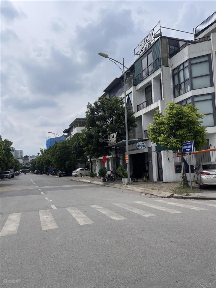 Bán nhà đất tđc tứ hiệp, thanh trì 60m, mt 4.62m, ô tô tránh, vỉa hè kinh doanh, giá 15 tỷ