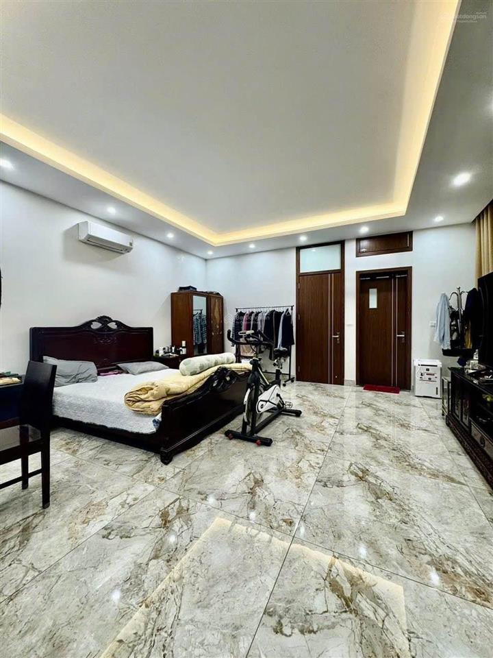 Nhà mặt phố kđt định công 93m, 5 tầng, thang máy, lô góc, ô tô tránh, kinh doanh, 40 tỷ