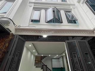 Bán nhà vĩnh quỳnh, thanh trì 35m x 5 tầng, cách ô tô 15m, sổ đỏ chính chủ, giá khoảng 5 tỷ