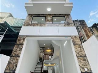 Bán nhà cương ngô thanh trì 55m2 x 5 tầng, gần phố trần thủ độ, nhà mới, giá 8 tỷ