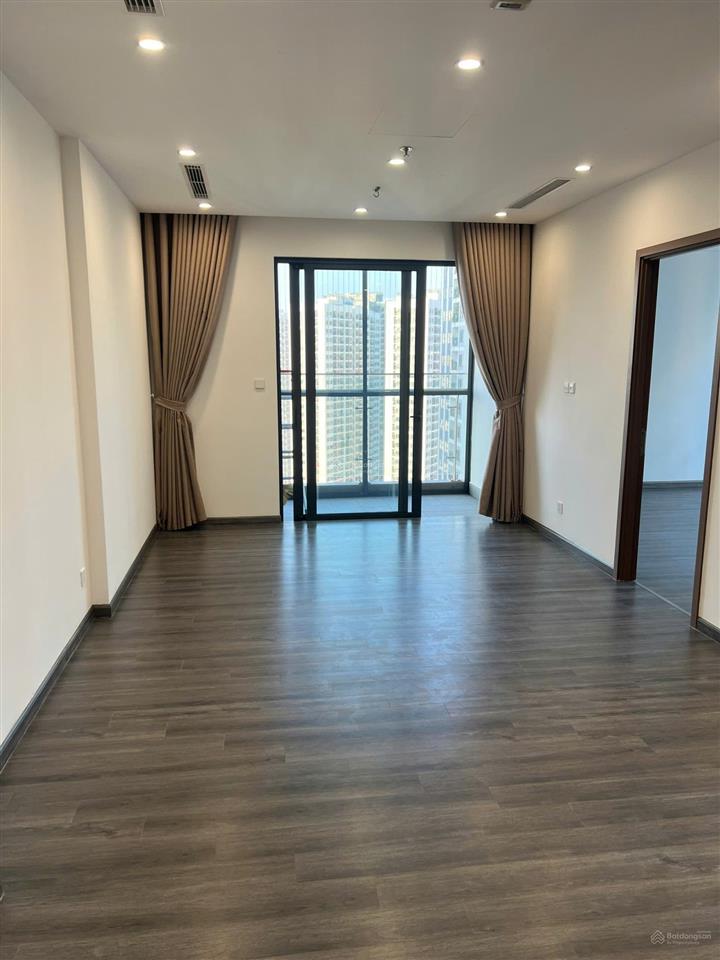 Bán căn hộ 3pn tòa tk1  vinhomes smart city, dt 82,4m² đã có sổ đỏ, giá 8,2 tỷ