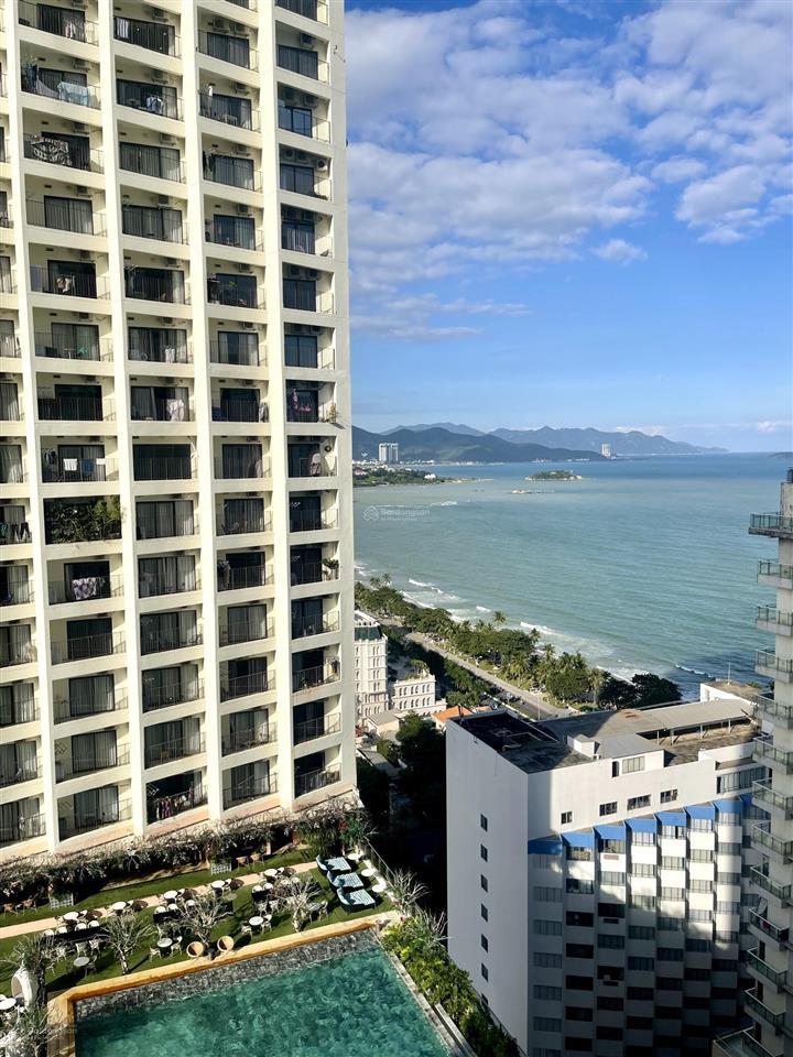 Bán căn hộ studi gold coast nha trang view bể bơi xéo biển giá tốt chỉ 5 tỷ
