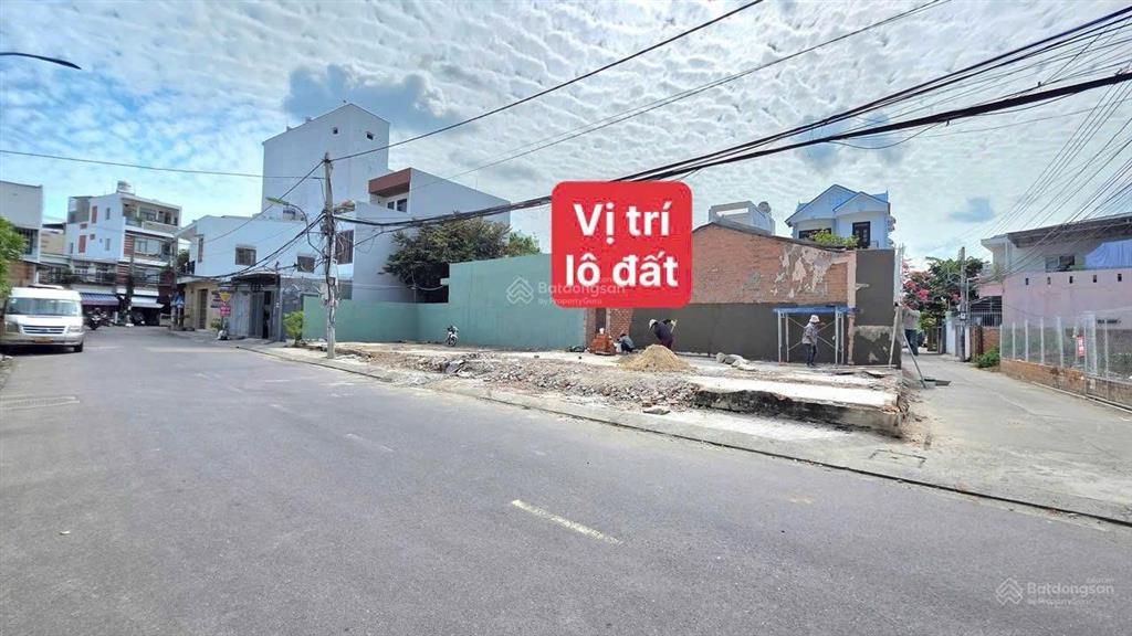 Bán lô mặt tiền đường phú đức,vĩnh hải nha trang,cách biển 500m