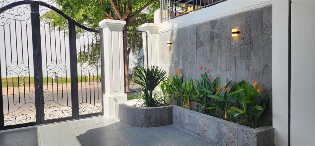 Nhà 3.5 tầng gói 5 mỹ gia  thái hưng, xây mới 100%, full nội thất cực đẹp, đón gió sông thoáng.