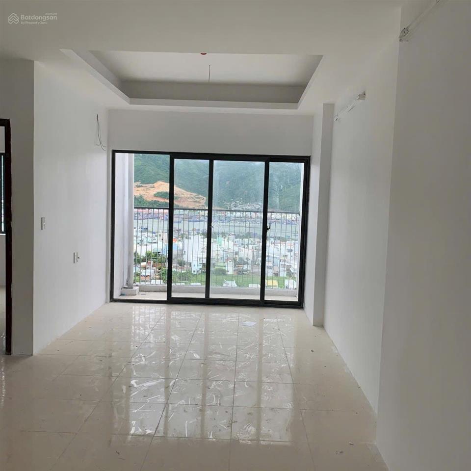 Bán căn góc chung cư ph view biển , giá tốt, sổ sẵn sang tên ngay