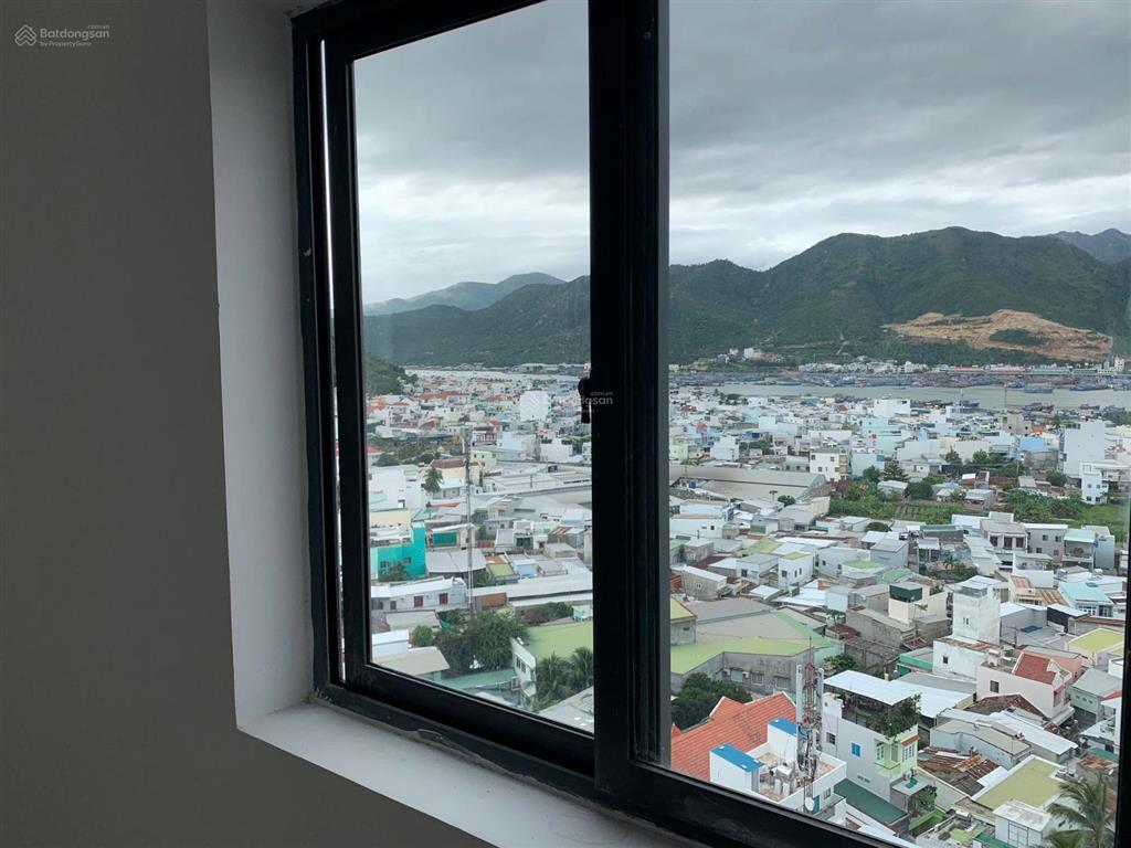 Bán căn góc chung cư ph view biển , giá tốt, sổ sẵn sang tên ngay