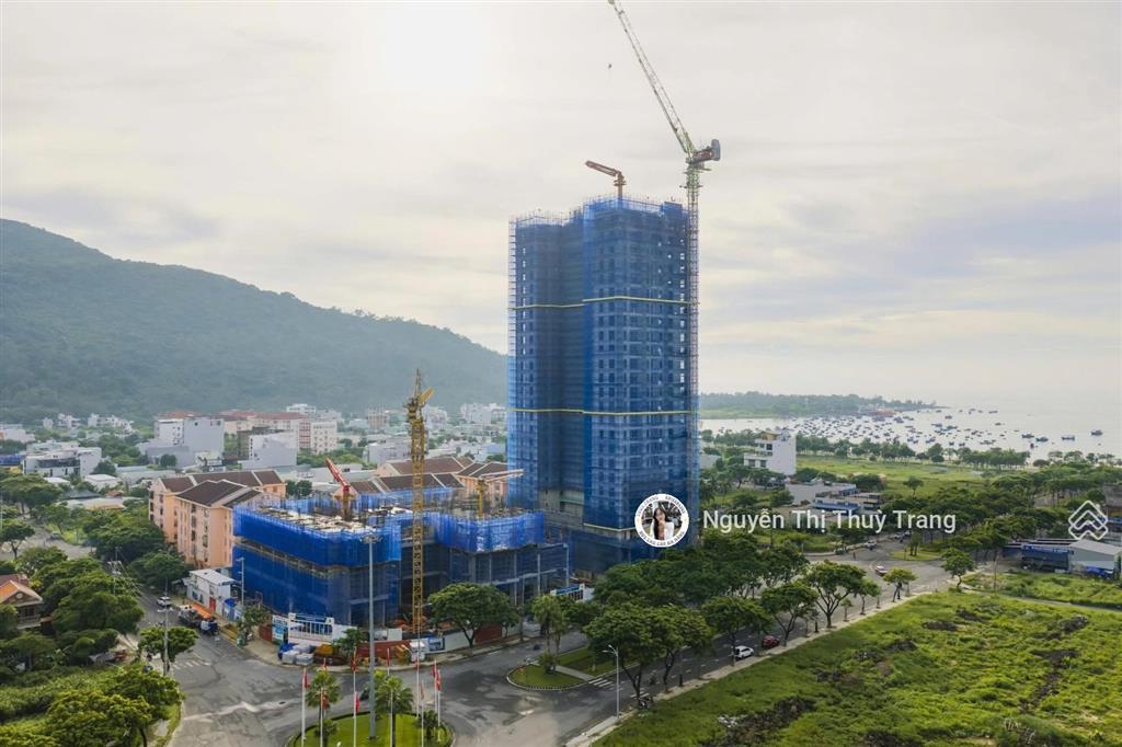 Căn hộ trực diện biển sở hữu lâu dài  chỉ 4,2ty sở hữu căn 2pn, full nội thất, tiêu chuẩn nhật bản