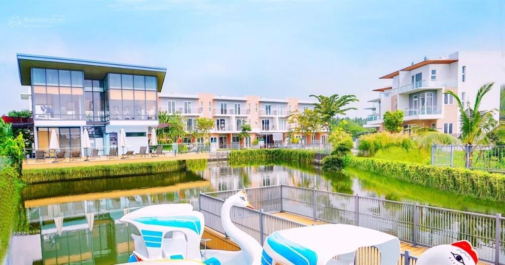 Chính chủ bán shophouse căn góc dragon village  177,2m2  3 tầng  2 mặt thoáng  giá 11,95 tỷ