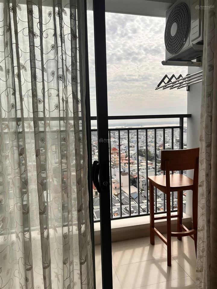 Bán căn hộ q7 boulevard  nguyễn lương bằng . dt 57m2, 2pn, 1wc. giá 3,25 tỷ (đã thanh toán 97%)