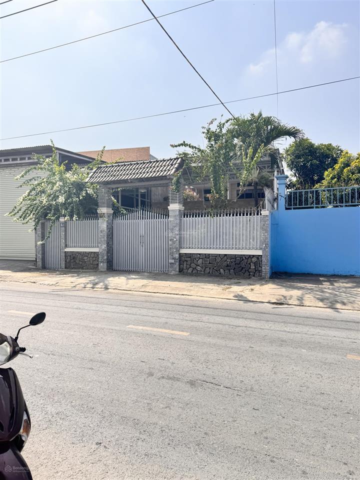 Bán đất 2 mặt tiền hoàng phan thái  bình chánh dt 300m² 12x26m. cách ql 1a 1,5km nhỉnh 14tỷ. tl