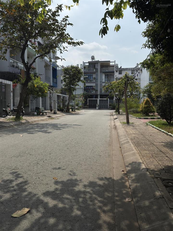 Bản đất mặt tiền đường 10m kdc dương hồng  view công viên 5x19m 95m2 . nhỉnh 9 tỷ.
