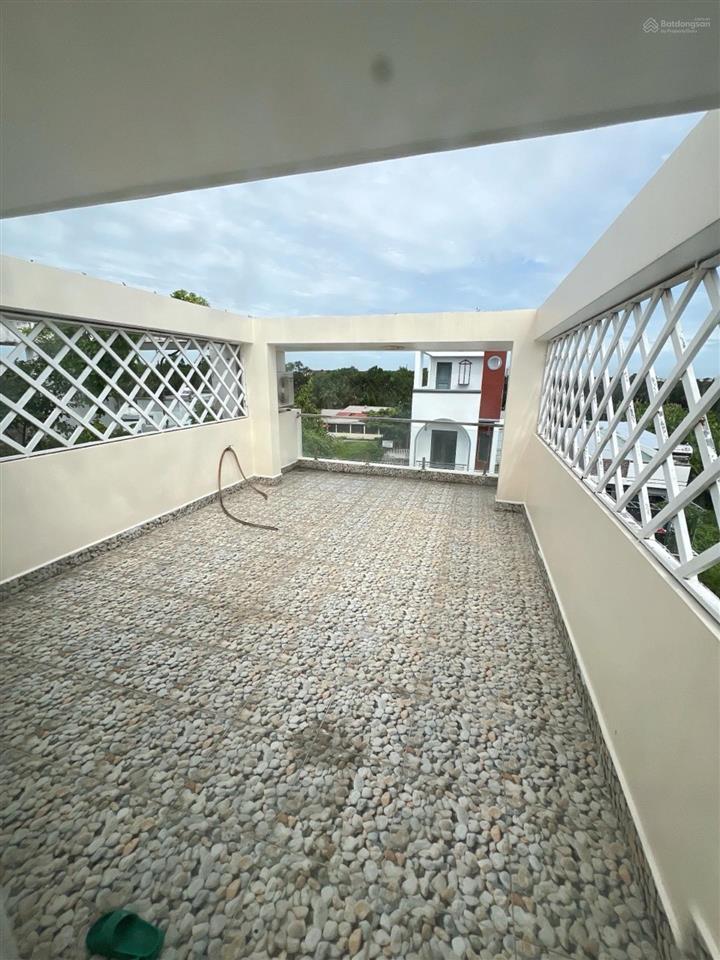 Nhà đẹp 4 tầng  dt 96m2  đường 8m  kdc phú lợi  nhỉnh 8 tỷ