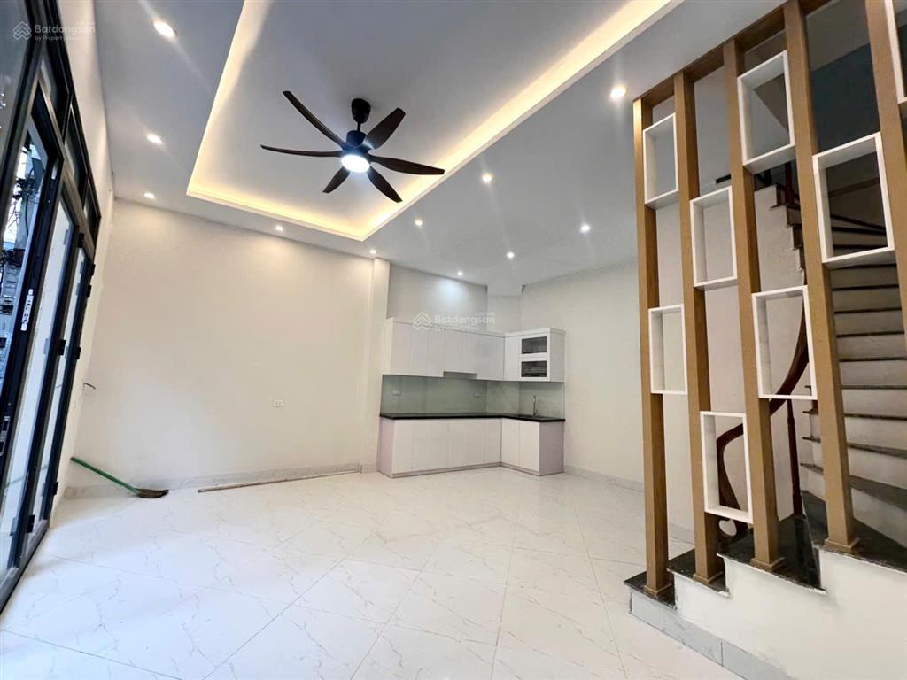 Nhà đẹp gần vin vĩnh quỳnh, 40m2, 5 tầng, mt 5m, giá nhỉnh 6,2 tỷ, hiếm!