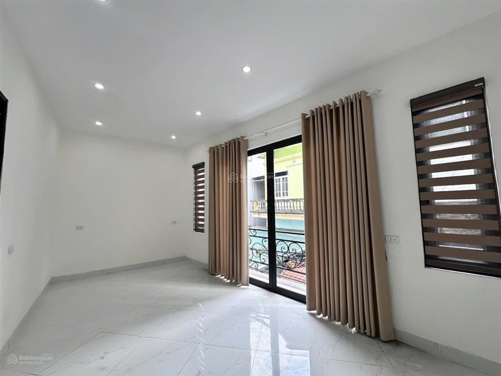 Nhà đẹp gần vin vĩnh quỳnh, 40m2, 5 tầng, mt 5m, giá nhỉnh 6,2 tỷ, hiếm!