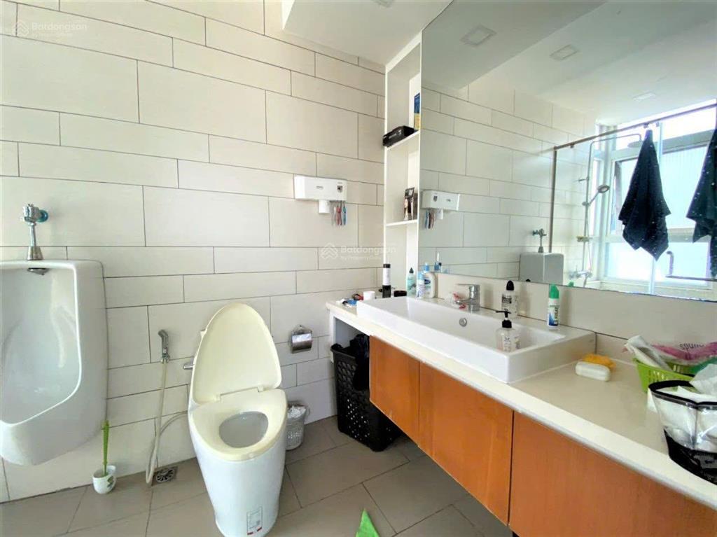 Bán giá cực tốt ch star hill, 3pn, view quận 1, có sổ, giá cực rẻ