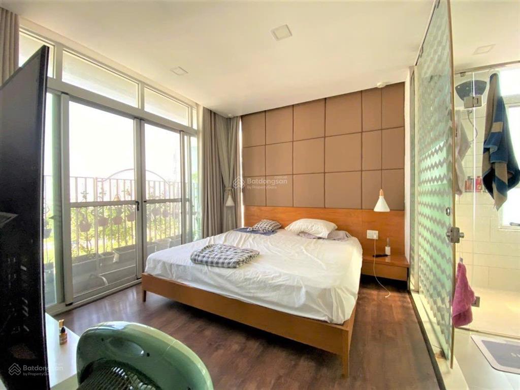 Bán giá cực tốt ch star hill, 3pn, view quận 1, có sổ, giá cực rẻ