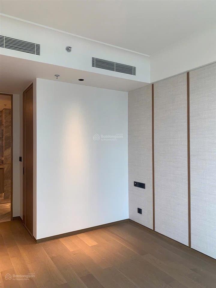 Giá tốt  bán căn 2pn  grand marina saigon view thảo cầm viên