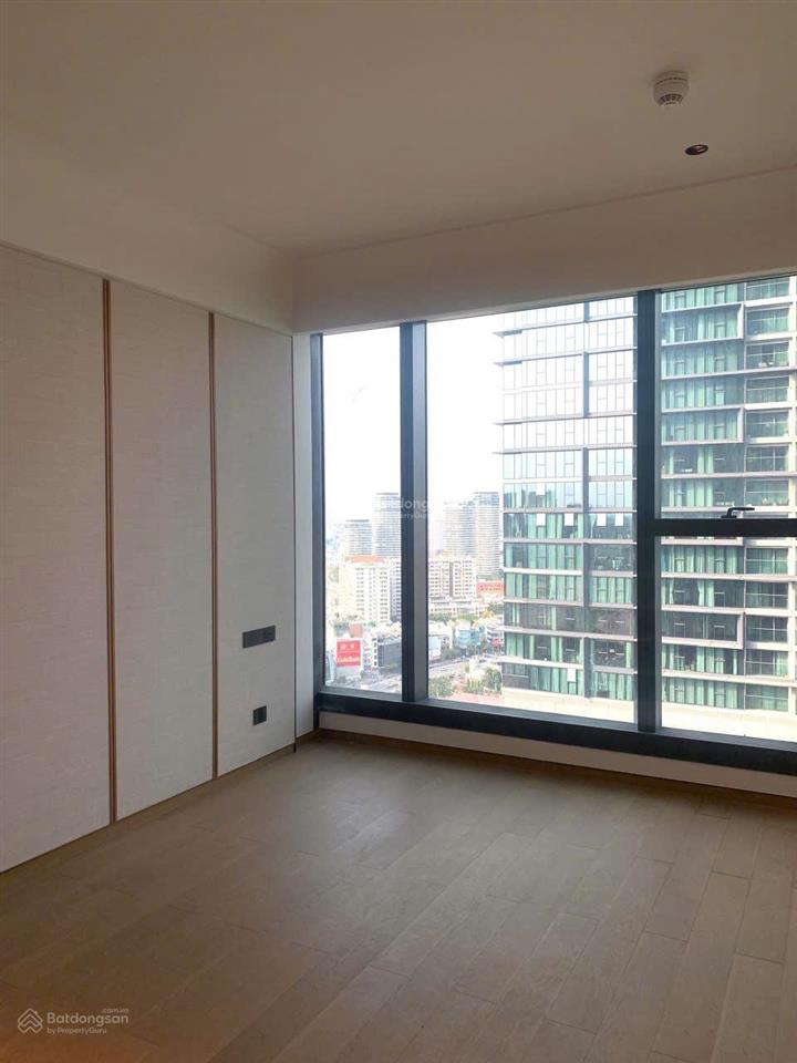 Giá tốt  bán căn 2pn  grand marina saigon view thảo cầm viên